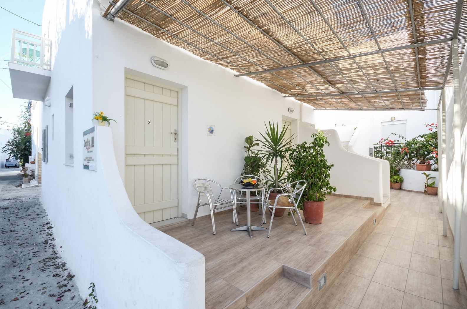 Depis Suites Naxos City Buitenkant foto